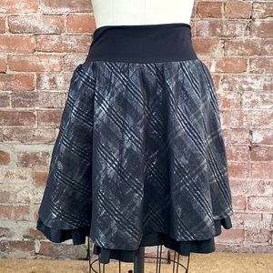 Black Plaid Skirt w/ Shimmer Accents [XL]
